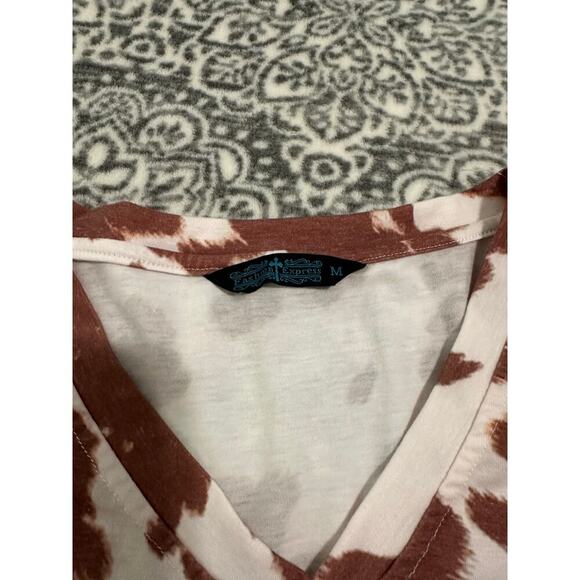 Fashion Express Cow Print Aztec Women Top Size M Boutique Top - Picture 4 of 7